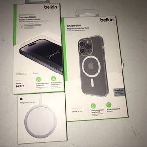 Belkin iPhone 14 Pro Case Screen Protector MagSafe Charger